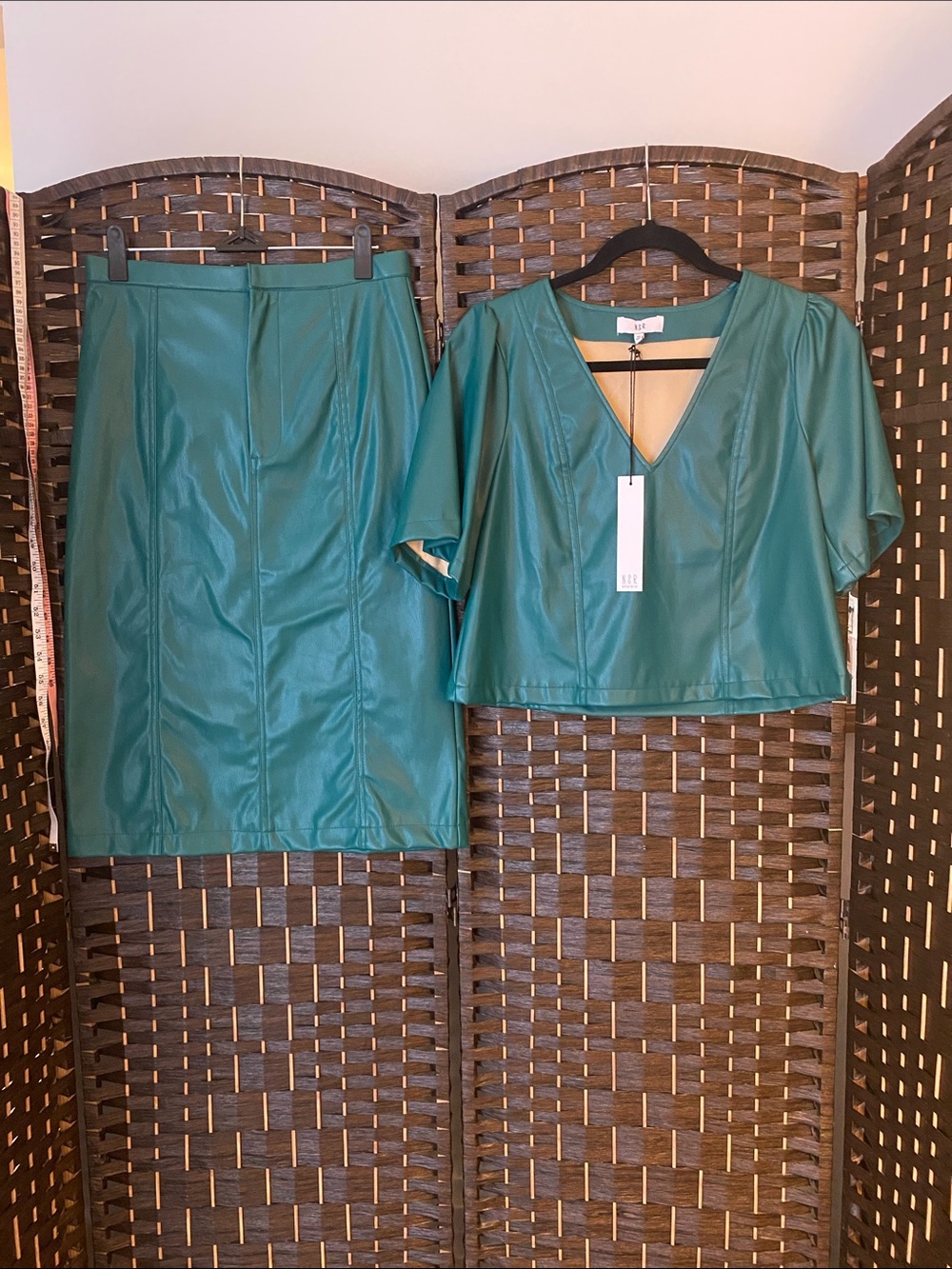 NSR Emerald Green Faux Leather Two-Piece Set - Women's Pencil Skirt & Top SZ M